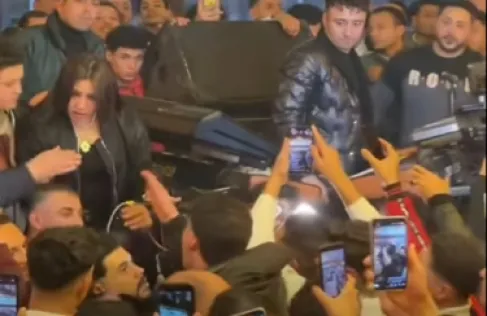 إيقاف مطربة مصرية شهرين وتغريمها 50 ألف جنيه بسبب ألفاظ خادشة