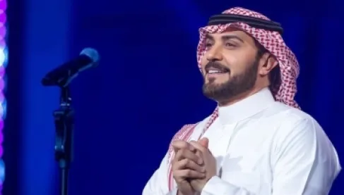 ماجد المهندس يتخلى عن ساعته الثمينة استجابة لرغبة أحد معجبيه