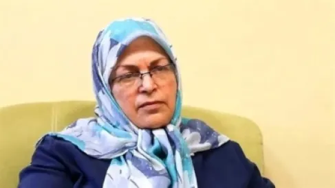 إيران.. الأمن يعتقل رئيسة (جبهة الإصلاحات) آذر منصوري