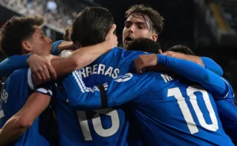 عشاء الثانية صباحاً يعيد توحيد ريال مدريد