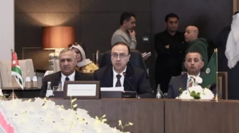 المومني: الأردن يقف إلى جانب أشقائه العرب
