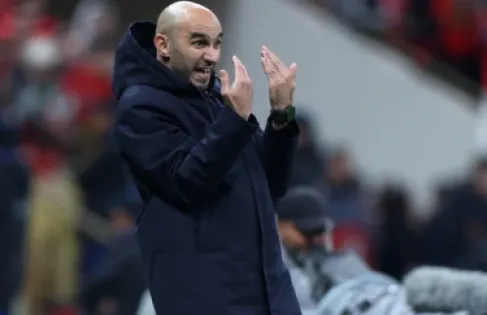 عملاق فرنسي يستهدف التعاقد مع وليد الركراكي