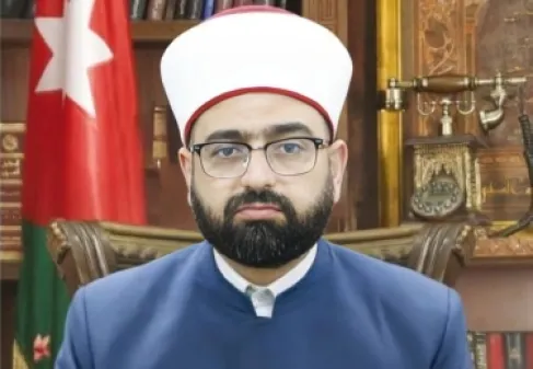 مفتي الاردن: قرار إثبات الهلال شرعي ويستند لمعايير علمية