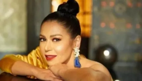 لقاء الخميسي تكسر صمتها: «حاولوا يهزوا بيتنا.. والابتلاء كان رسالة»