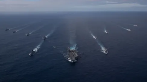 أكبر حاملة طائرات بالعالم تتجه إلى الشرق الأوسط