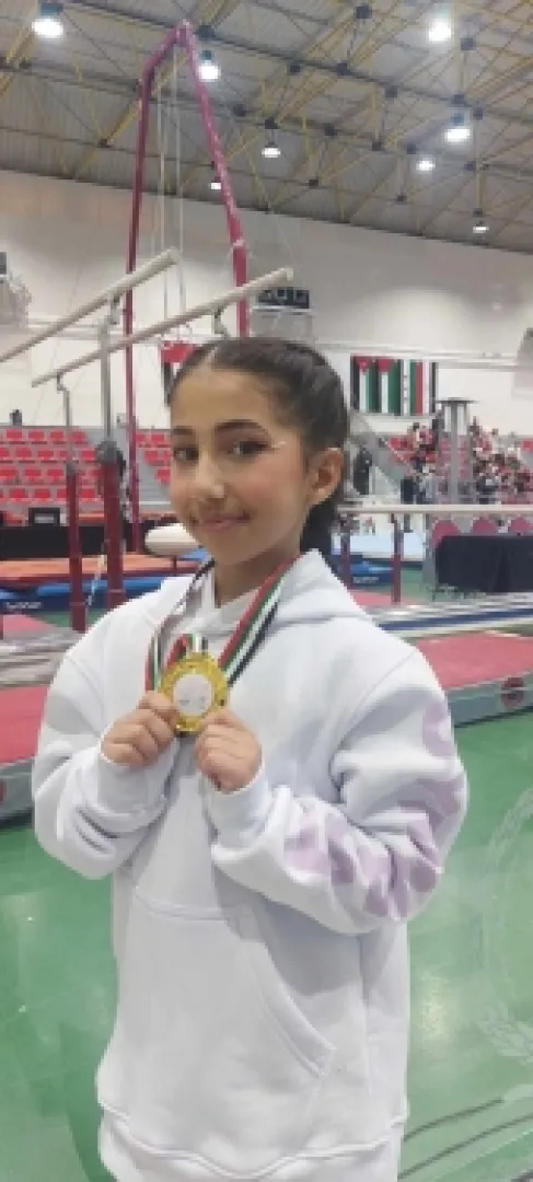 آنجيلا بطارسة تحصد الذهبية على جهاز القفز في بطولة الأردن للجمباز