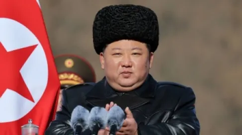 كيم جونغ أون يشيد ببطولات جنوده في أوكرانيا