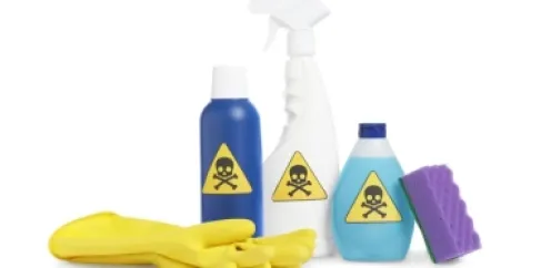 إصابة طالبة في مدرسة حكومية إثر تعرضها للكلور