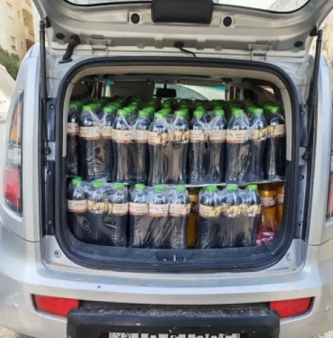 الغذاء والدواء:  إتلاف 450 لترًا من العصائر الرمضانية ضُبطت داخل مركبة