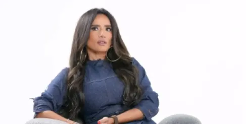 الفنانة المصرية زينة : أنا وأولادي من نسل النبي - صورة