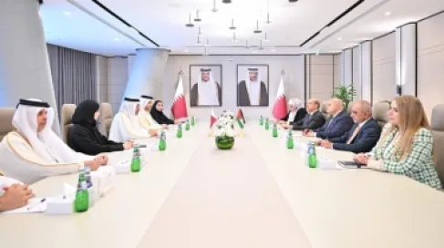 البكار يبحث زيادة الاستفادة من الكفاءات الأردنية في السوق القطري