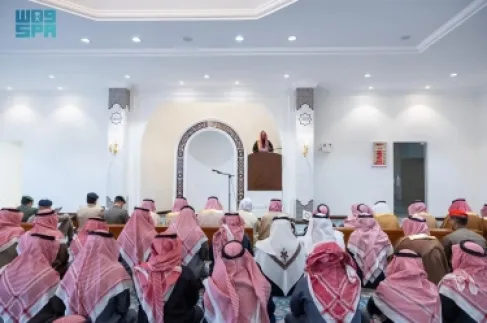 السعودية: ممنوع تصوير الأئمة والمصلين وكل ما يجر إلى (الرياء وطلب الثناء)