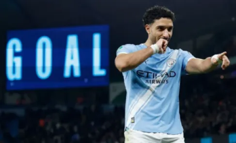 Marmoush Causes Stir in US Sports Clothing Store