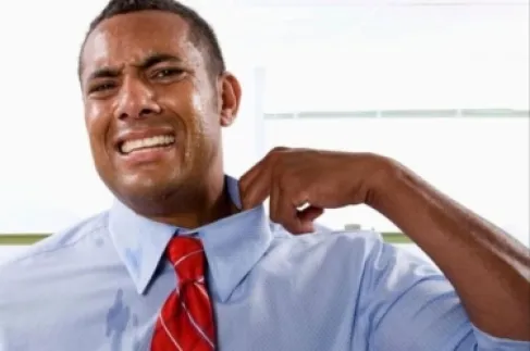 Traffic Management catches a driver smoking hookah while driving