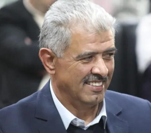 حجاج يدين تبادل الشتائم تحت قبة النواب