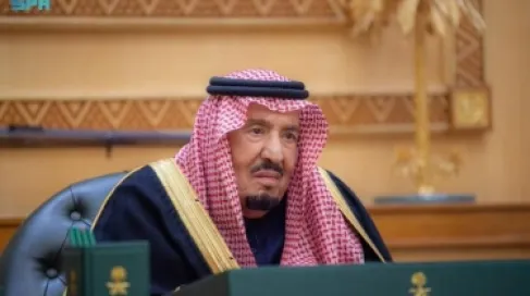 الملك سلمان: ماضون بنهج ثابت في خدمة الحرمين الشريفين