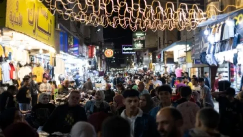 ارتفاع وتيرة التسوق في إربد قبيل رمضان