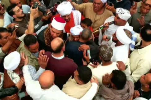 عفونا عنكم لوجه الله.. صُلح عرفي ينهي ثأرا بين عائلتين في صعيد مصر