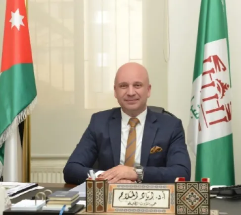 نادي جامعة البترا ينتخب إدارة جديدة برئاسة الملاح