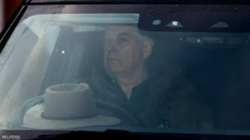 اعتقال الأمير السابق أندرو شقيق ملك بريطانيا