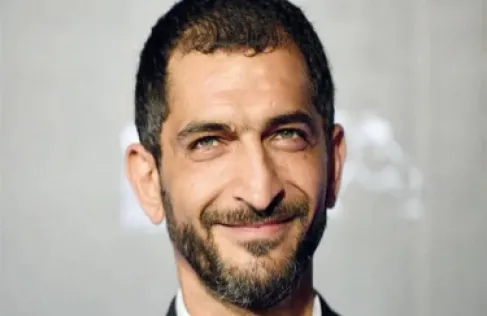 فنان مصري يشعل جدلا بتدوينة عن الصحابة ووفاة الرسول