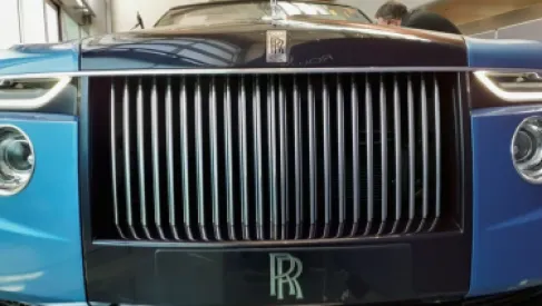 (رولز رويس) تطلق برنامجاً جديداً لإعادة شراء الأسهم