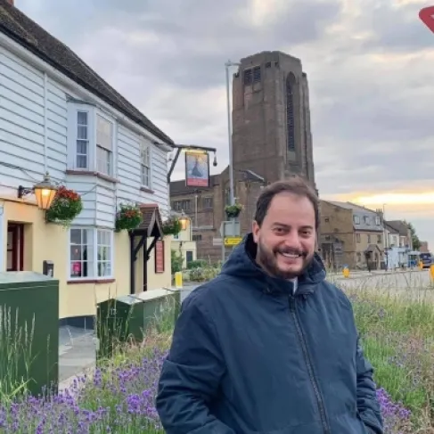 الأستاذ الدكتور عادل القطاونة … مبارك الأستاذية