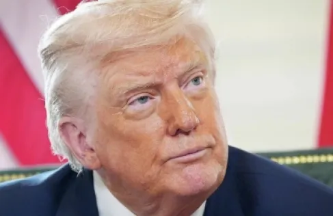 ترمب ينفي تقارير عن معارضة قائد عسكري للحرب مع إيران