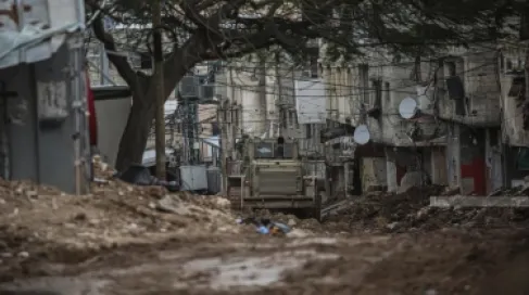 Occupation Forces Deploy Military Reinforcements Towards Tulkarm City and Its Camps