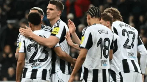 نيوكاسل يؤكد تفوقه ويصعد إلى ثمن نهائي دوري الابطال