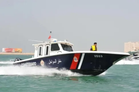 البحرين : زورق تعرض لسطو مسلح واقتياد بحارته إلى المياه الإيرانية