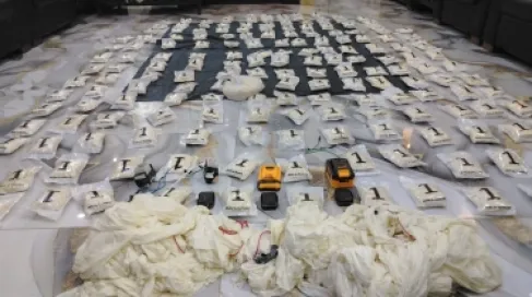 الأردن.. المنطقة العسكرية الشرقية تحبط محاولتي تهريب مواد مخدرة بوسطة بالونات