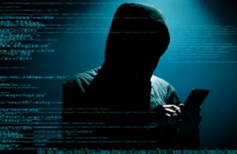 تحذير طارئ لمستخدمي آيفون حول العالم.. احتيال جديد يهدد بسرقة بياناتهم