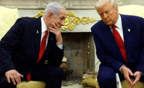 معاريف العبرية : إسرائيل تخشى غدر ترمب