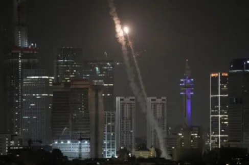 Germany advises its citizens in Israel and Lebanon to stock up on supplies and locate shelters