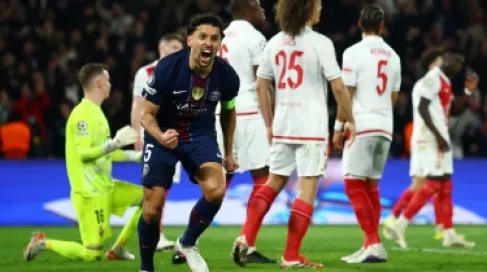 باريس سان جيرمان يتخطّى عقبة موناكو ويعبر إلى ثمن النهائي