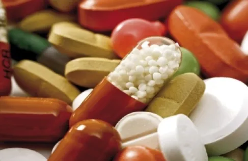 طبيب: أدوية الصداع والحديد تؤثر سلبا على صحة الكبد