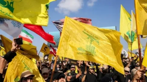 الجيش الإسرائيلي: نهاجم بنية تحتية لحزب الله بجنوب لبنان