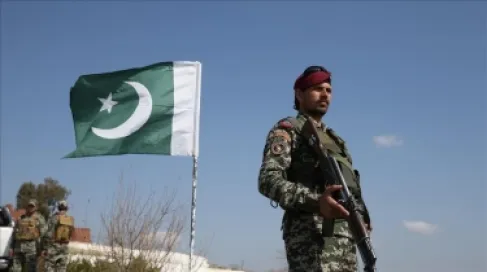 Pakistan announces the death of 36 Afghan militants and two Pakistani soldiers in border clashes