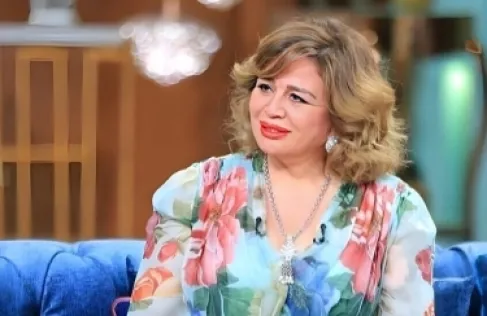 إلهام شاهين ترد على منتقدي الخمور في زفاف ابن شقيقها: لسنا في عرس إسلامي