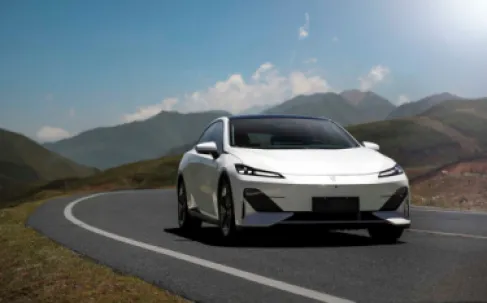 الضمان الاجتماعي خسر ١٢٣ الف دينار في صفقة استئجار سيارات