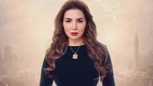 مي عز الدين في العناية المركزة