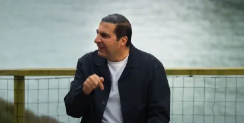 عمرو خالد: سورة النجم تحميك من الإحباط واليأس والاحتراق الداخلي - فيديو