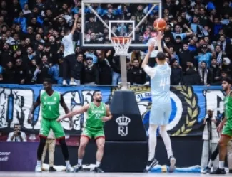 من لقاء سابق بين الفريقين