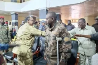 قائد المجموعة قال إن قرارهم جاء عن قناعة واستجابة لنداء الوطن