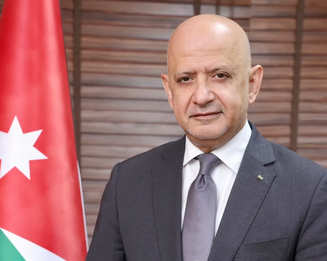 عاجل - الحاج توفيق: مخزون المملكة الغذائي آمن ويغطي لأشهر عديدة 