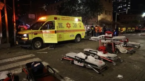 الإسعاف الإسرائيلي: تلقينا أنباء عن سقوط صواريخ وسط البلاد