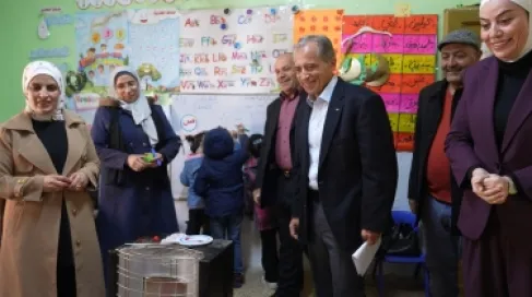 خلال جولة في عجلون وإربد.. حسان يوجّه بدعم الصناعة وتطوير الخدمات الصحية والتعليمية