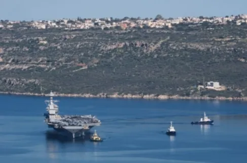 وزير النقل الأمريكي: نسعى لضمان استمرار حركة السفن