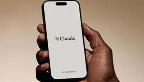 تعطل نموذج Claude يربك المطورين حول العالم